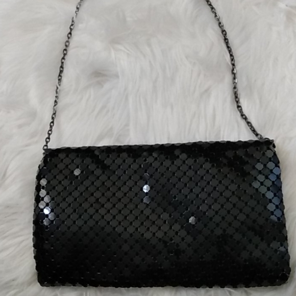 Shiney black metal purse - Picture 9 of 9